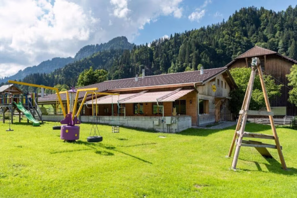 Ranch Aussen K Zugeschnitten