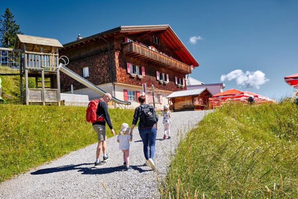 Wandern Familie Marbachegg Marbach Beat Brechbuehl 1